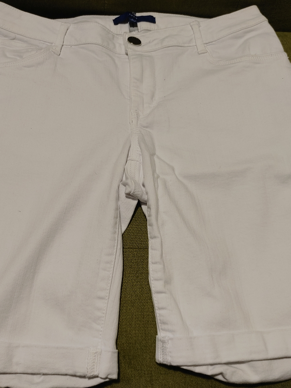 Apt. 9 White Women's Bermuda Shorts